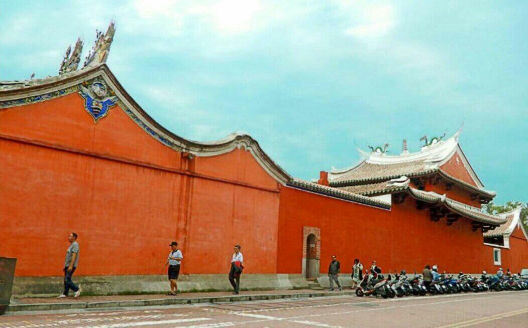 Temple Side Hostel ไถหนาน ภายนอก รูปภาพ